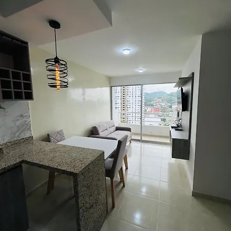 Lujoso En Apartamento *